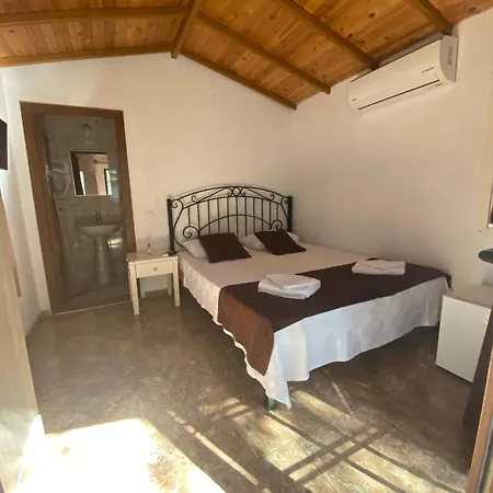 Efe Hotel